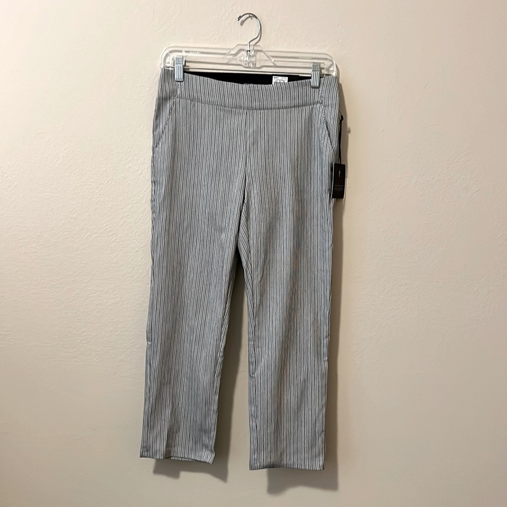 Simply Vera VeraWang Mid Rise Capri Work Pants